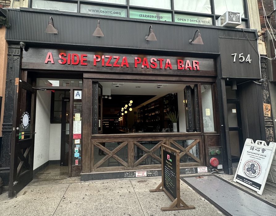 A Side Pizza & Pasta Bar