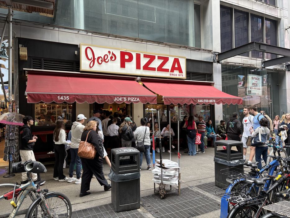 Joe's Pizza Broadway