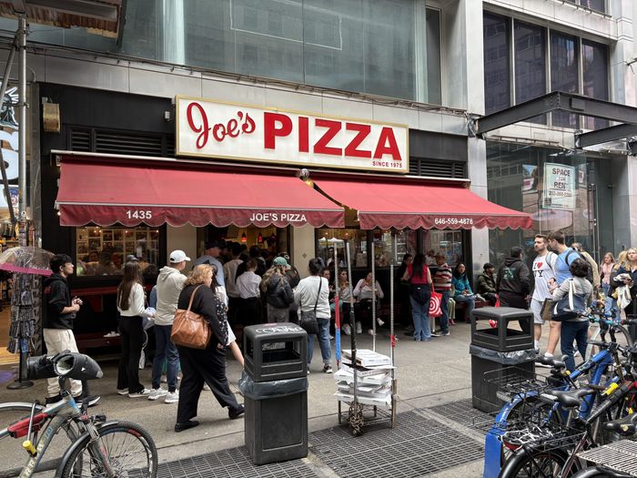 Joe's Pizza Broadway