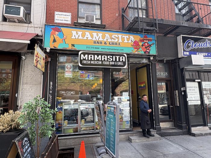 Mamasita Bar & Grill