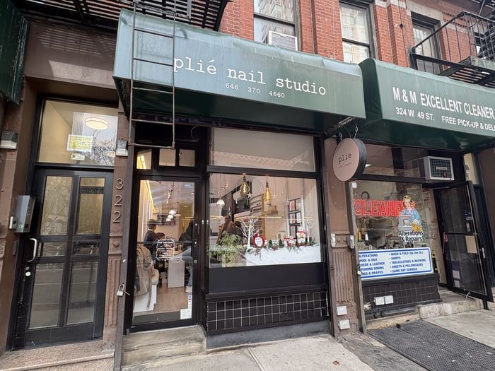 Plie Nail Salon